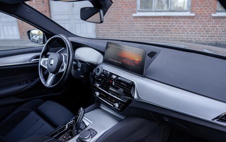 BMW 5 серия, 2021 год, 6 550 000 рублей, 21 фотография