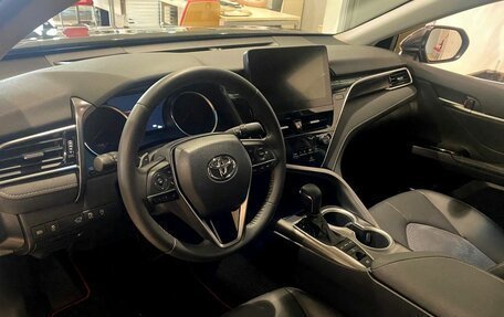 Toyota Camry, 2023 год, 3 875 000 рублей, 5 фотография