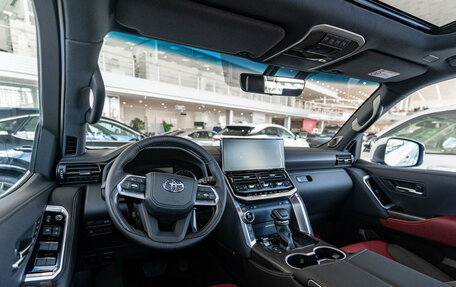 Toyota Land Cruiser, 2024 год, 14 190 000 рублей, 10 фотография