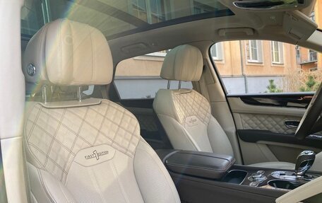 Bentley Bentayga I, 2021 год, 23 000 000 рублей, 13 фотография