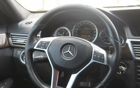 Mercedes-Benz E-Класс, 2011 год, 1 690 000 рублей, 13 фотография