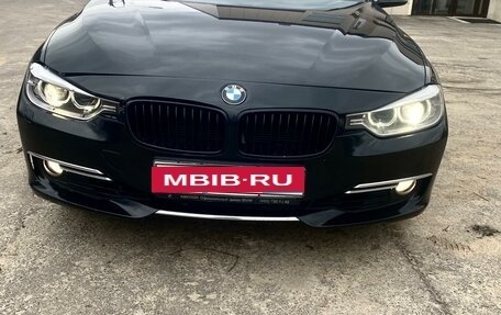 BMW 3 серия, 2014 год, 1 700 000 рублей, 16 фотография