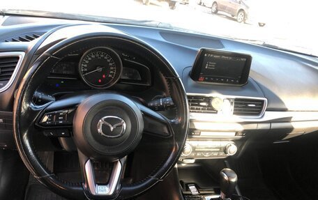 Mazda 3, 2016 год, 7 фотография