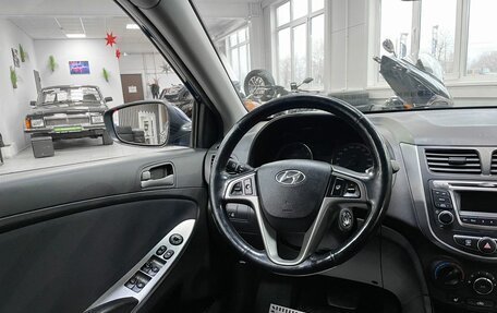 Hyundai Solaris II рестайлинг, 2015 год, 1 330 000 рублей, 20 фотография