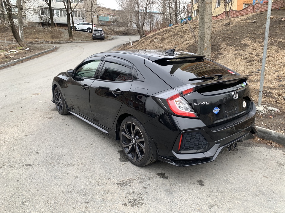 Honda Civic X, 2018 год, 1 650 000 рублей, 4 фотография