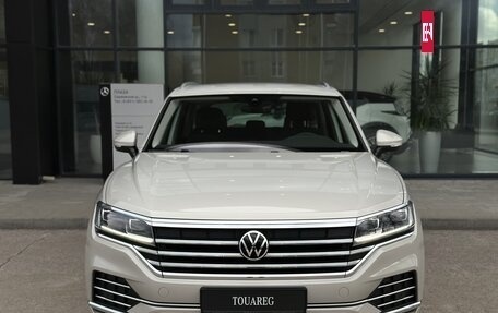 Volkswagen Touareg III, 2022 год, 11 900 000 рублей, 2 фотография