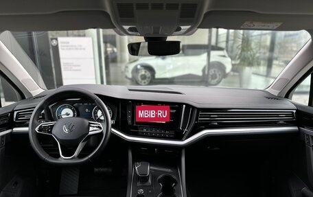 Volkswagen Touareg III, 2022 год, 11 900 000 рублей, 27 фотография