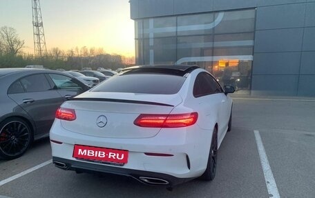 Mercedes-Benz E-Класс, 2019 год, 4 980 000 рублей, 3 фотография