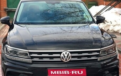 Volkswagen Tiguan II, 2018 год, 3 390 000 рублей, 1 фотография