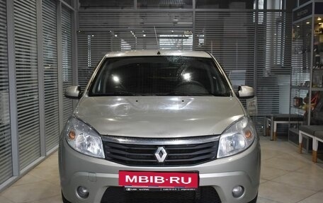 Renault Sandero I, 2013 год, 660 000 рублей, 2 фотография