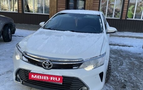 Toyota Camry, 2015 год, 2 050 000 рублей, 15 фотография