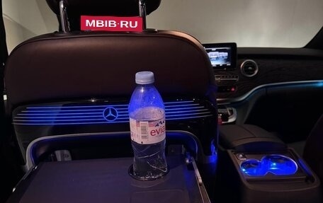 Mercedes-Benz V-Класс, 2019 год, 8 750 000 рублей, 3 фотография