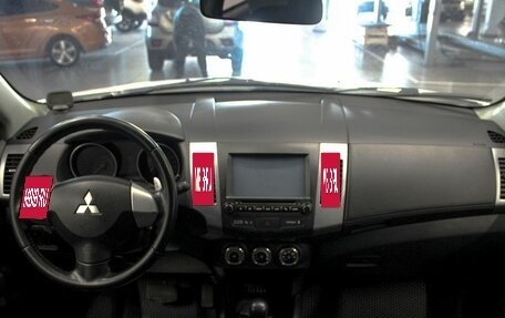 Mitsubishi Outlander III рестайлинг 3, 2012 год, 1 399 000 рублей, 11 фотография