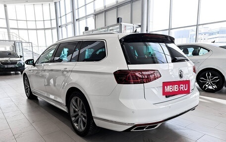 Volkswagen Passat B8 рестайлинг, 2020 год, 3 886 000 рублей, 7 фотография