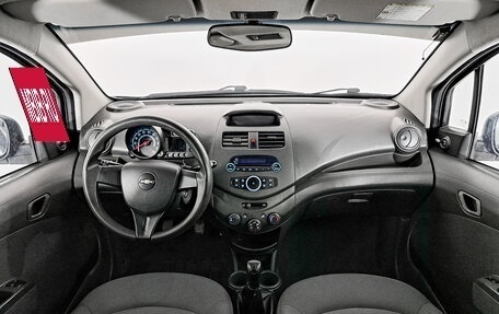 Chevrolet Spark III, 2011 год, 646 000 рублей, 14 фотография