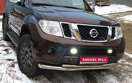 Nissan Pathfinder, 2011 год, 2 100 000 рублей, 12 фотография