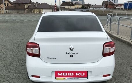 Renault Logan II, 2016 год, 870 000 рублей, 3 фотография