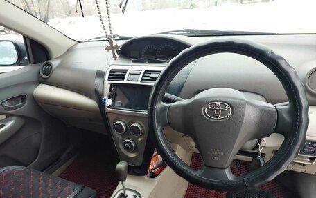 Toyota Belta, 2009 год, 650 000 рублей, 4 фотография