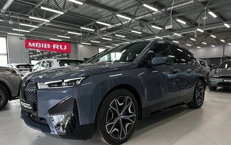 BMW iX, 2022 год, 8 350 000 рублей, 3 фотография