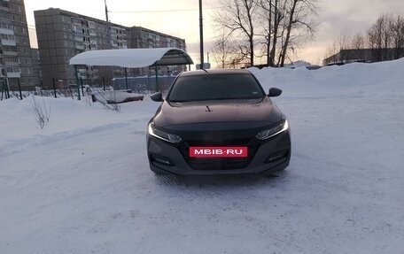 Honda Accord IX рестайлинг, 2018 год, 2 350 000 рублей, 3 фотография