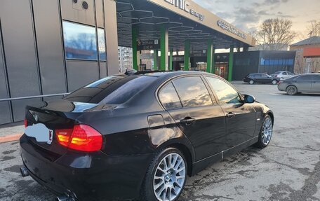 BMW 3 серия, 2005 год, 710 000 рублей, 2 фотография