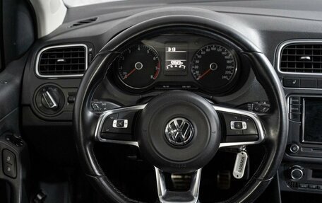 Volkswagen Polo VI (EU Market), 2018 год, 1 405 800 рублей, 10 фотография