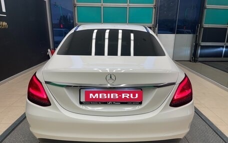 Mercedes-Benz C-Класс, 2019 год, 3 150 000 рублей, 5 фотография