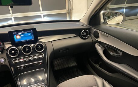 Mercedes-Benz C-Класс, 2019 год, 3 150 000 рублей, 15 фотография