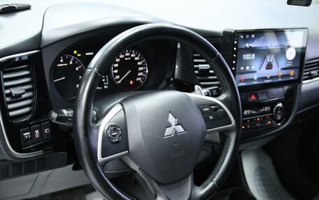 Mitsubishi Outlander III рестайлинг 3, 2012 год, 1 788 000 рублей, 17 фотография