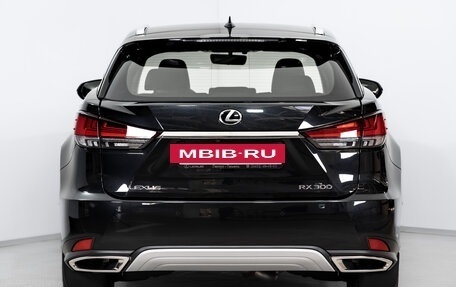 Lexus RX IV рестайлинг, 2022 год, 7 550 000 рублей, 6 фотография
