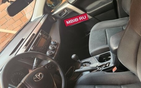 Toyota RAV4, 2016 год, 2 500 000 рублей, 5 фотография