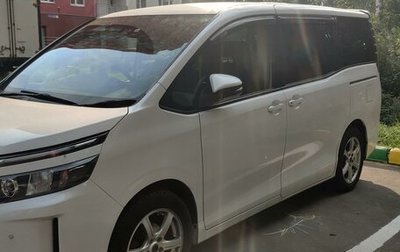 Toyota Voxy III, 2017 год, 2 200 000 рублей, 1 фотография