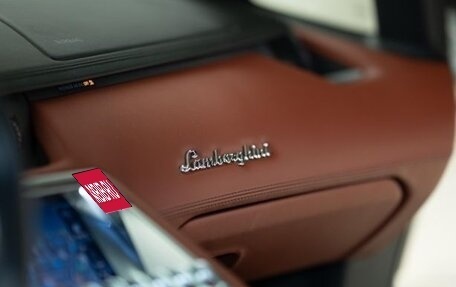 Lamborghini Aventador I рестайлинг, 2013 год, 37 000 000 рублей, 9 фотография