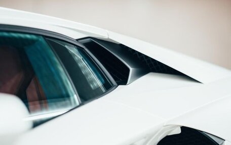 Lamborghini Aventador I рестайлинг, 2013 год, 37 000 000 рублей, 14 фотография