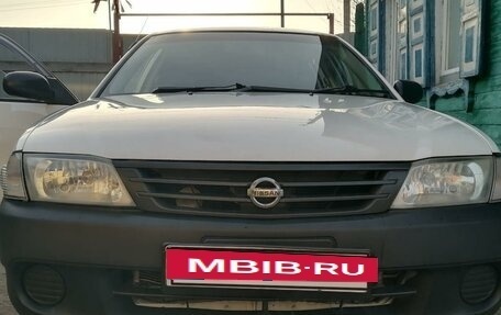 Nissan AD II, 2006 год, 450 000 рублей, 2 фотография