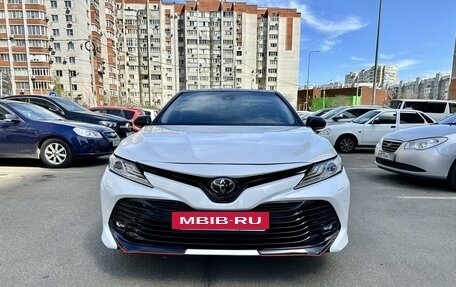 Toyota Camry, 2020 год, 3 100 000 рублей, 19 фотография