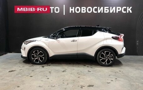 Toyota C-HR I рестайлинг, 2018 год, 2 350 000 рублей, 8 фотография