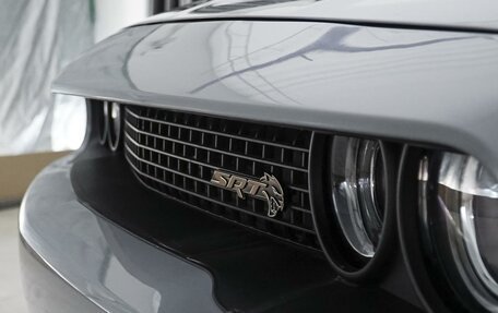 Dodge Challenger III рестайлинг 2, 2021 год, 10 799 000 рублей, 6 фотография