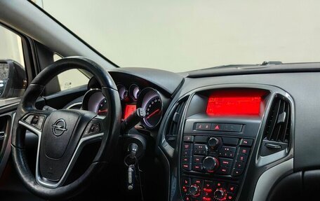 Opel Astra J, 2013 год, 1 089 000 рублей, 13 фотография