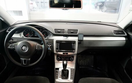 Volkswagen Passat B7, 2011 год, 1 220 000 рублей, 11 фотография