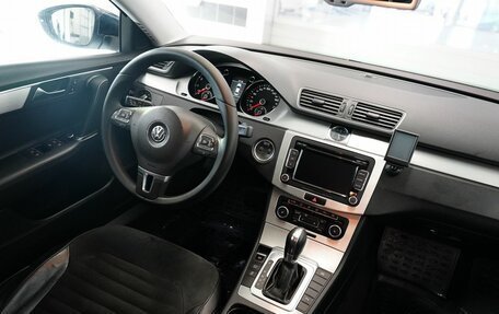 Volkswagen Passat B7, 2011 год, 1 220 000 рублей, 16 фотография