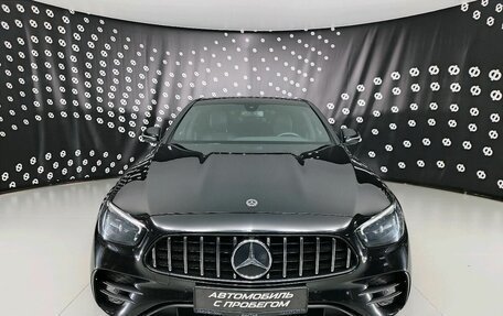 Mercedes-Benz E-Класс, 2021 год, 5 945 000 рублей, 2 фотография