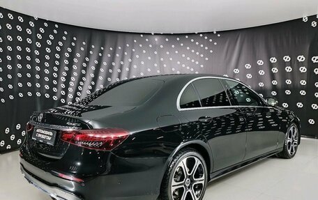 Mercedes-Benz E-Класс, 2021 год, 5 945 000 рублей, 5 фотография