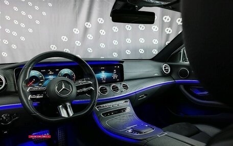 Mercedes-Benz E-Класс, 2021 год, 5 945 000 рублей, 28 фотография