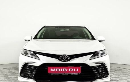 Toyota Camry, 2021 год, 3 420 000 рублей, 3 фотография