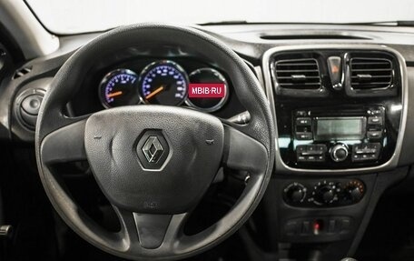 Renault Logan II, 2017 год, 770 000 рублей, 21 фотография