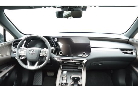 Lexus RX IV рестайлинг, 2023 год, 12 750 000 рублей, 14 фотография