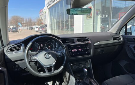 Volkswagen Tiguan II, 2019 год, 3 330 000 рублей, 11 фотография