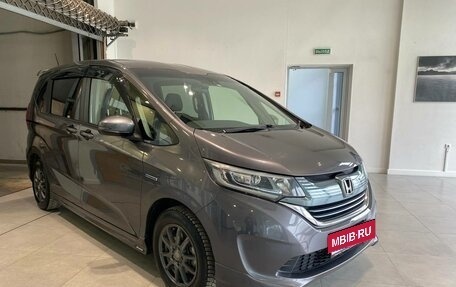 Honda Freed II, 2017 год, 1 599 900 рублей, 5 фотография
