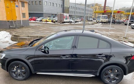 Volvo S60 Cross Country, 2016 год, 2 490 000 рублей, 13 фотография